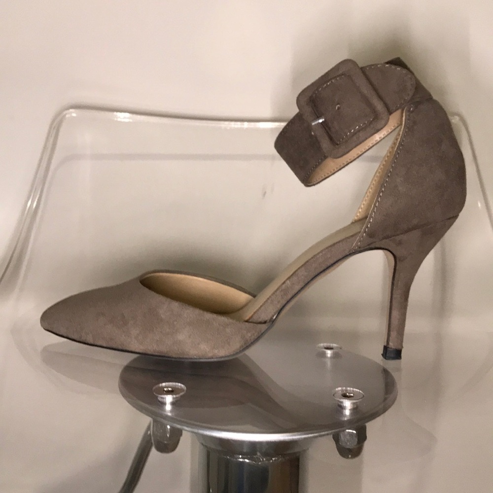 ZARA faux suede kitten heels